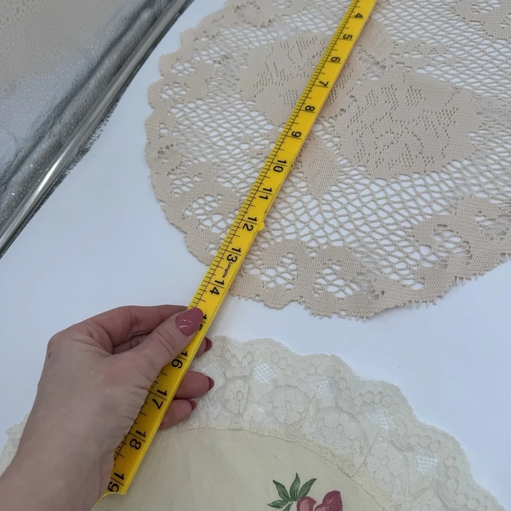 Vintage Doily Lot‎ Of 4 Floral Center Lace Trim Crochet Round Cottage Cotton